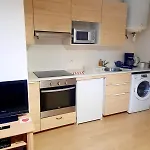 Centre *